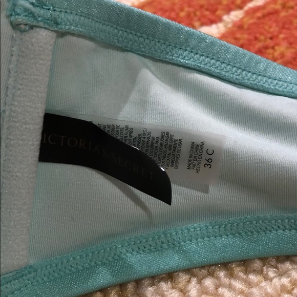 Victoria’s Secret Strapless Bikini Top - Picture 3 of 3